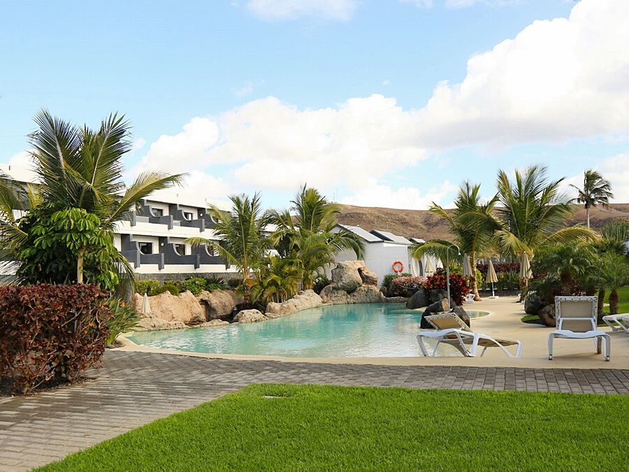 R2 Romantic Fantasia Suites & Dreams - Adults Only Tarajalejo Exterior photo